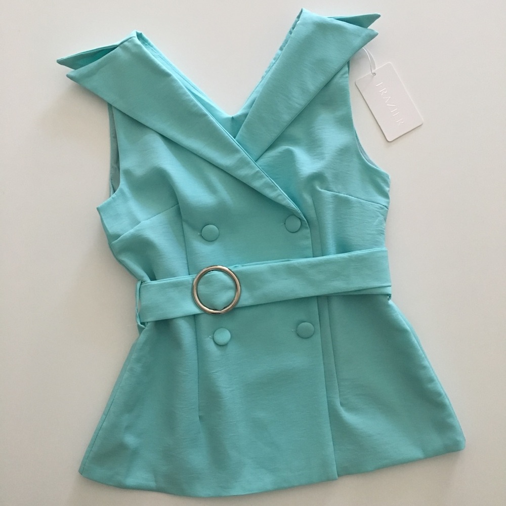 Chic & cute Career top Free Size Fit as S